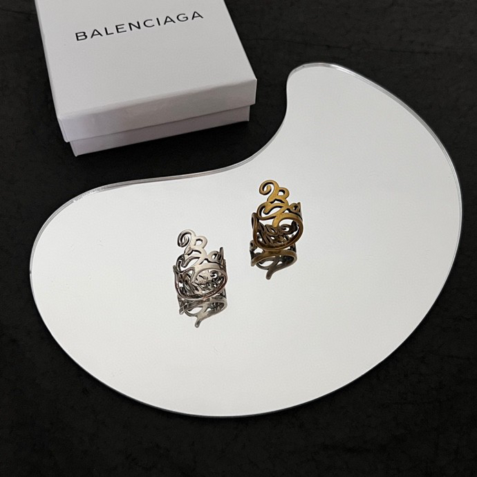 Balenciaga Ring  03lyr5